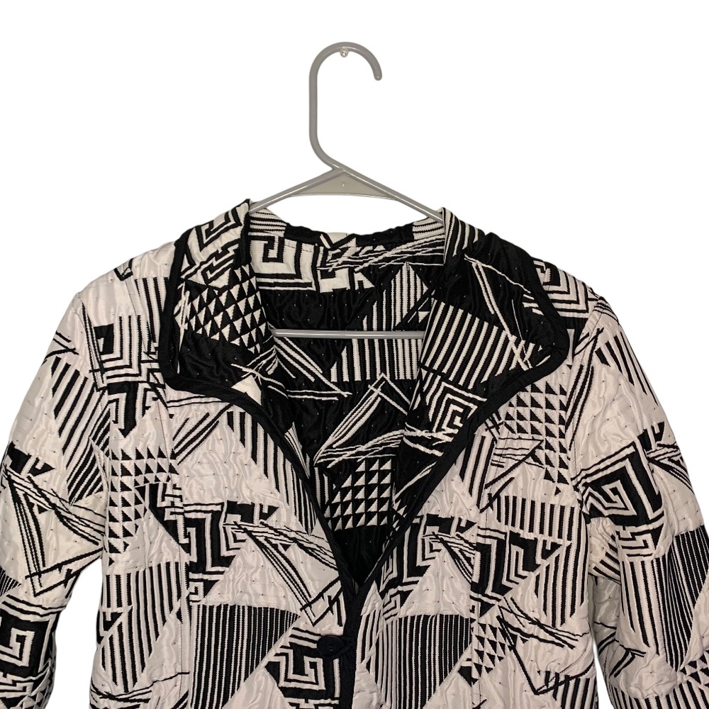 Reversible Quilted Style Jacket - image 5